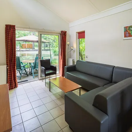 Holiday home Semi-detached With Dishwasher Near Kootwijkerzand